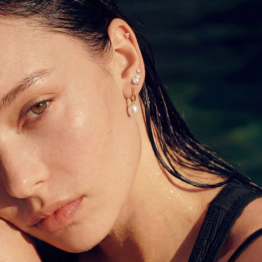 Eliora Radiance — stud earrings, view 2